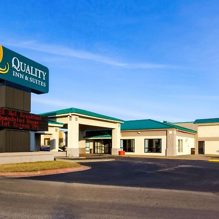 Quality Inn & Suites Moline - Quad Cities Екстериор снимка